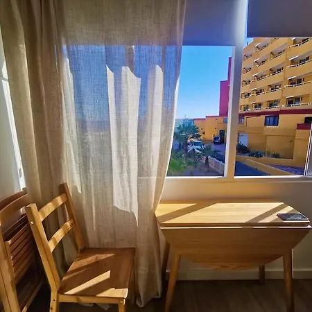 The Lighthouse By The Sea & Wifi Apartament *