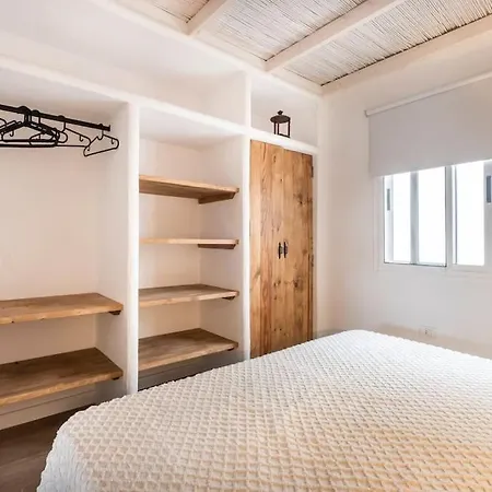 The Lighthouse By The Sea & Wifi *