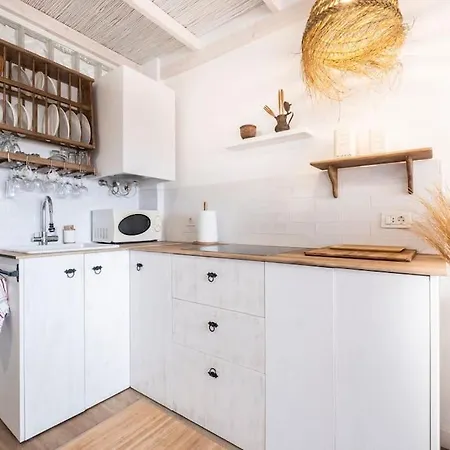 The Lighthouse By The Sea & Wifi Apartament Poris de Abona